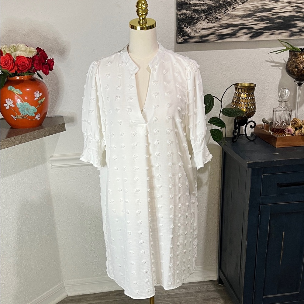 SHEIN White Textured V-Neck Blouse XL